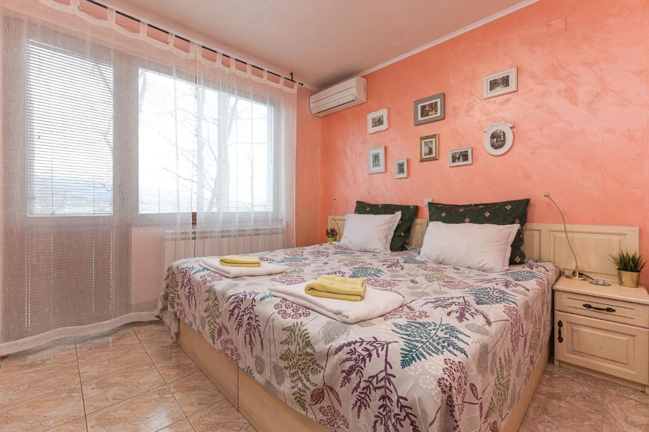 Otel семеен и ресторант райски залив Golyama Zhelyazna